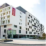 Апарт-отель Residhome Paris Les Moulineaux Исси-ле-Мулино