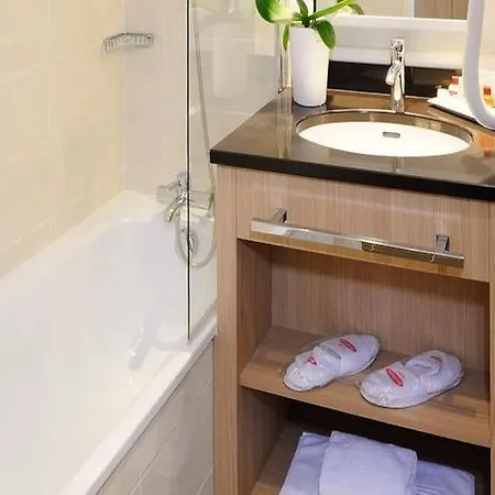 Residhome Paris Les Moulineaux Lägenhetshotell