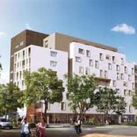 Aparthotel Residhome Paris Les Moulineaux Issy-les-Moulineaux