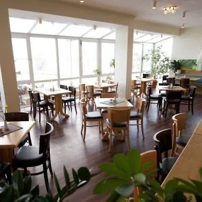 Residhome Paris Les Moulineaux 4* Issy-les-Moulineaux
