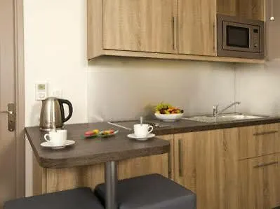 Apartahotel Residhome Paris Les Moulineaux Issy-les-Moulineaux