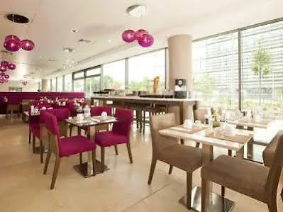 Aparthotel Residhome Paris Les Moulineaux